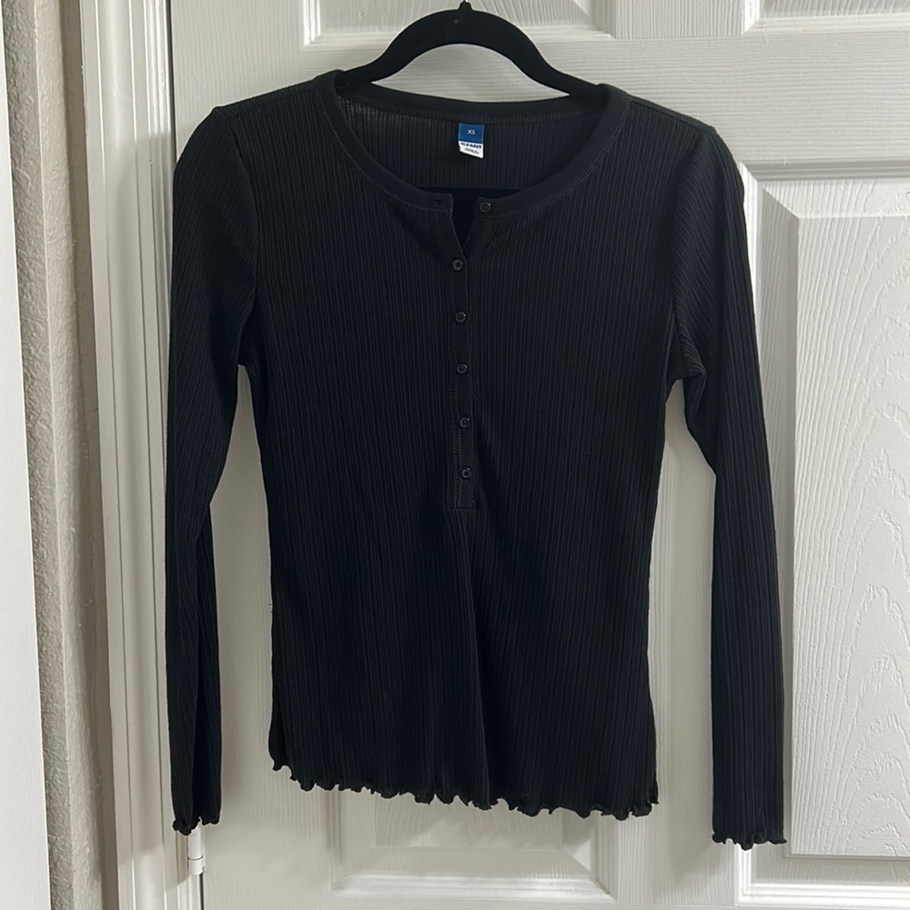 Black Longsleeve